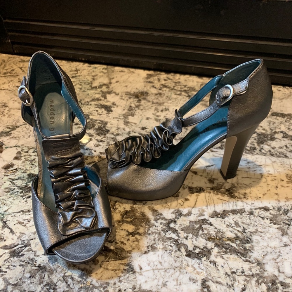 Metallic Madden Girl heels